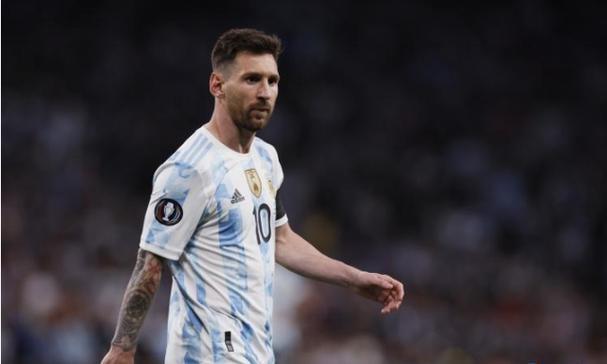 连发七道警示，大牛股仍获9连板，前三季度净利大跌146.55%